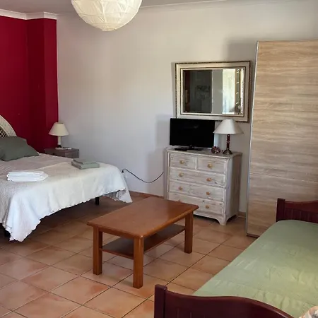 Apartment Aparts 8 T1 E T0 *