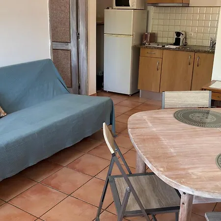 Aparts 8 T1 E T0 Apartamento Lagos